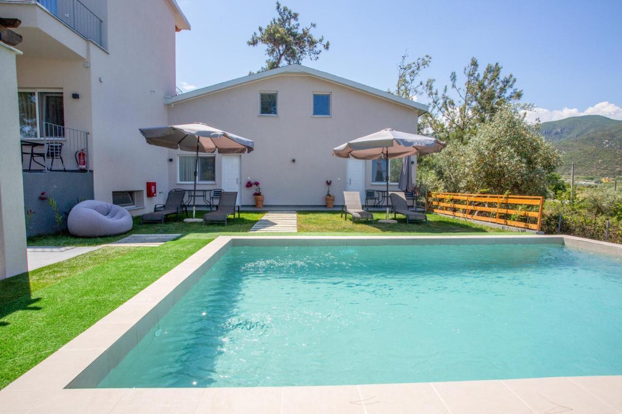 Privileged Villa Nea Peramos  Exterior photo